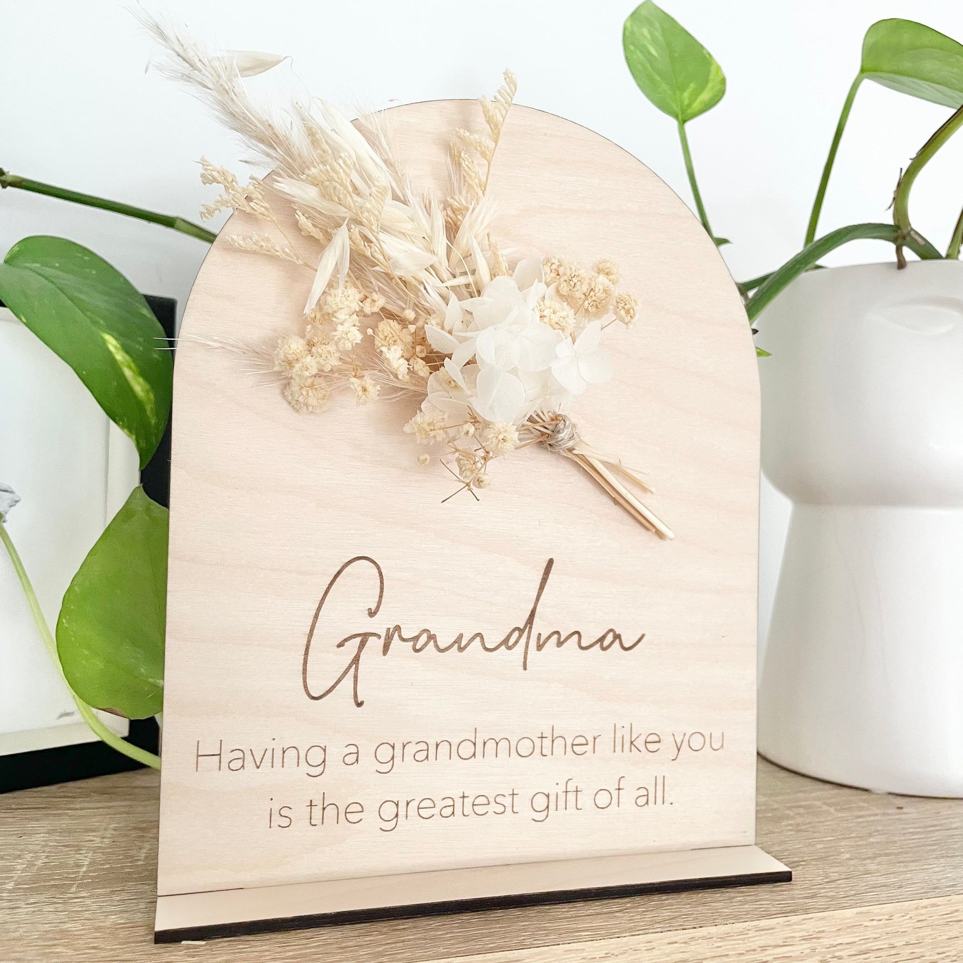 Grandmother's Day Plaque with Dried Flowers - Little Keep & Co