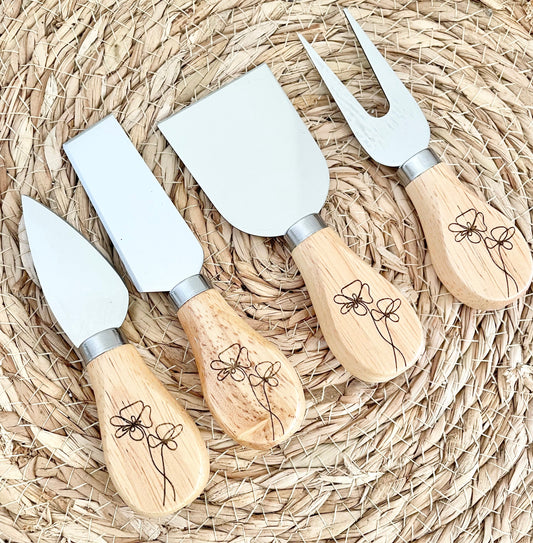 Floral Engraved Cheese Knife Set