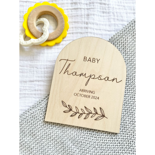 Baby Announcement Plaque - Leaf - Little Keep & Co