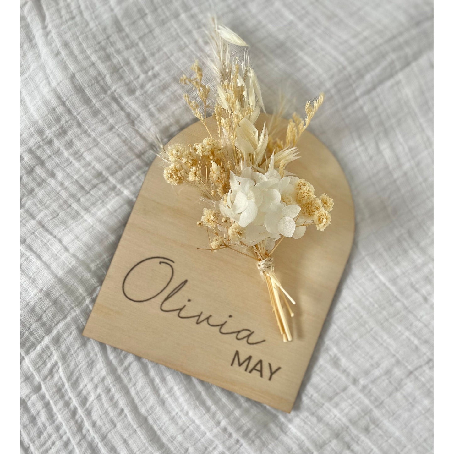 Baby Announcement Plaque Personalised - with Dried Flowers